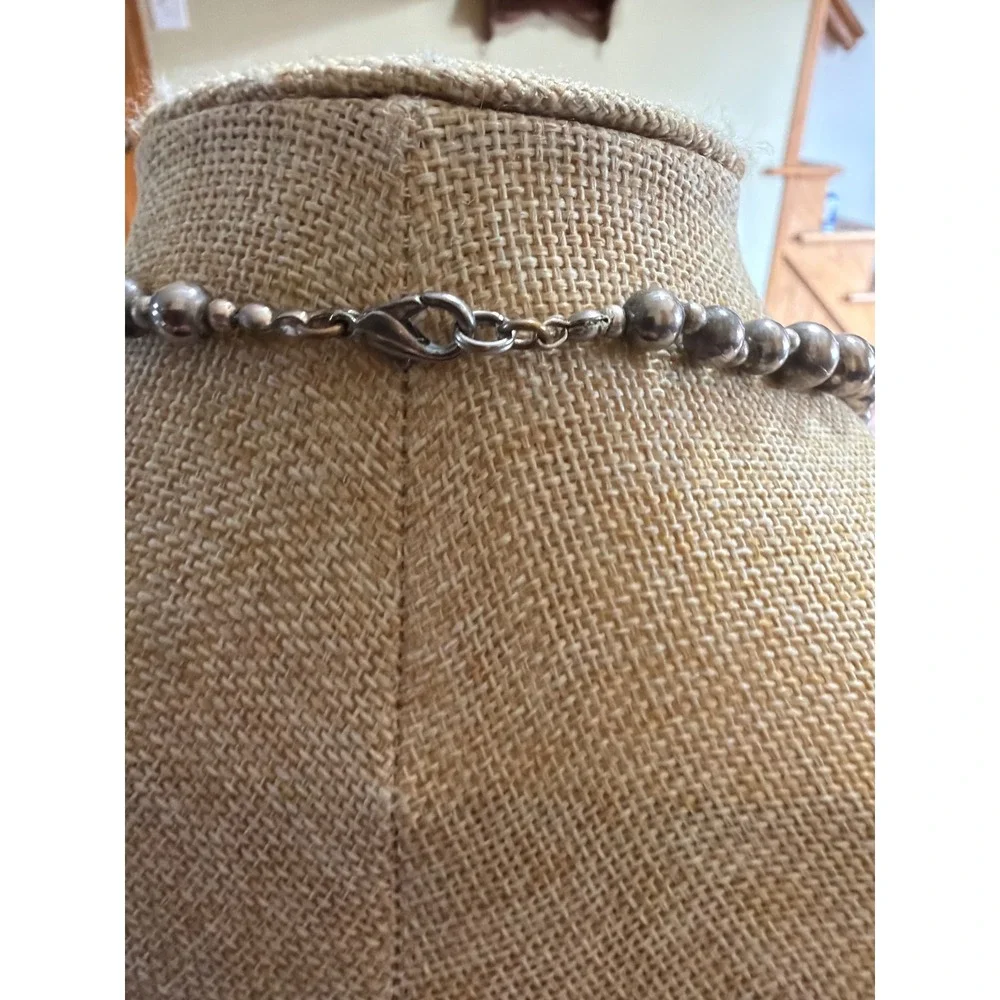 Vintage Silver Tone Graduated Bead Ball Strand Necklace Elegant Timeless